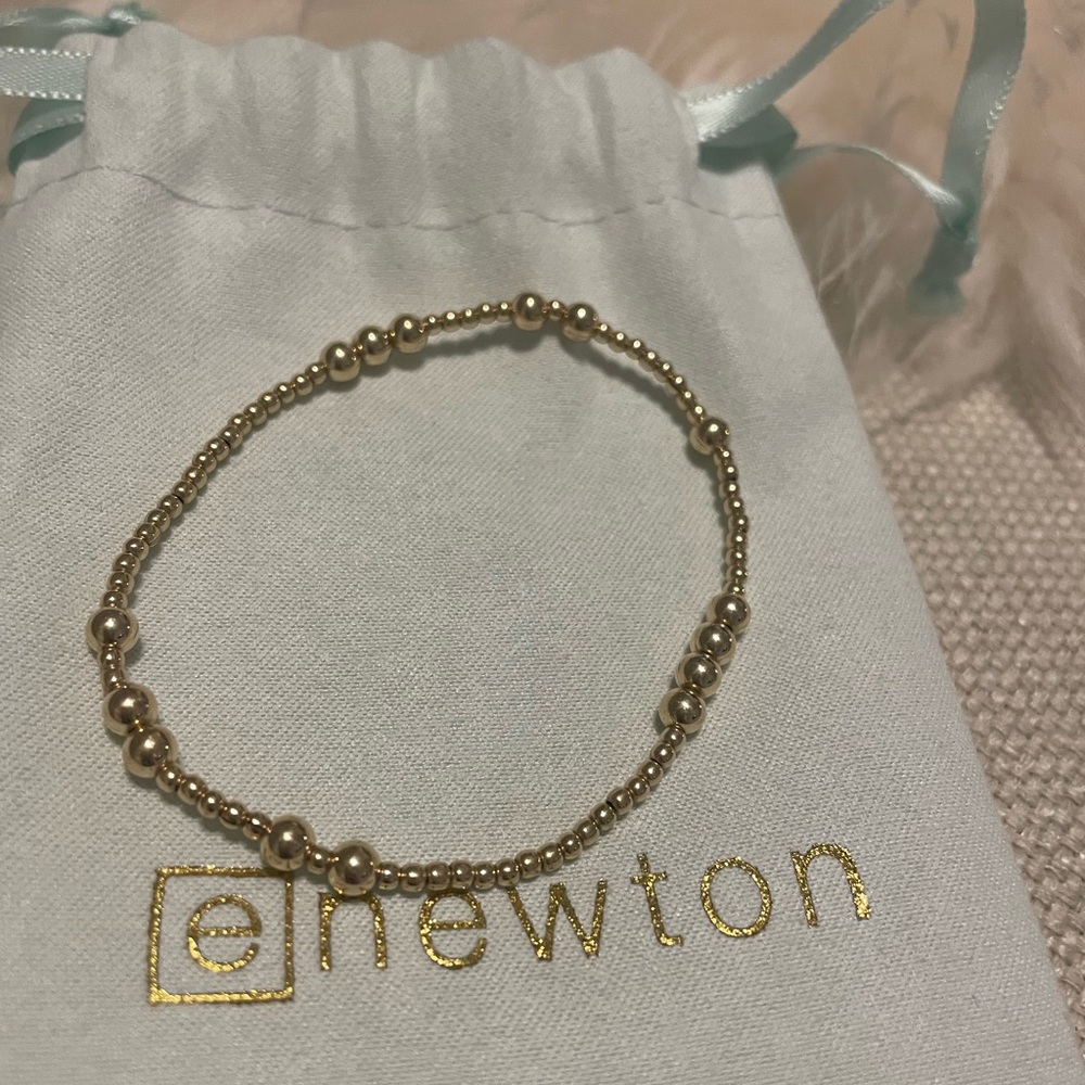 EUC enewton design Hope Unwritten bead bracelet gold